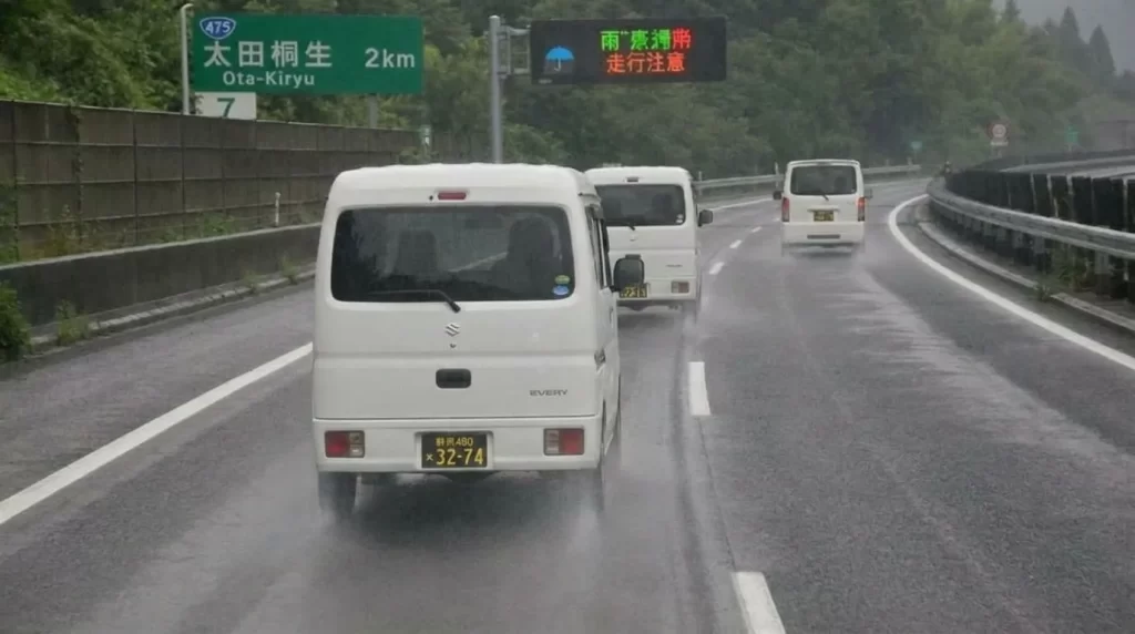 車間距離の取り方