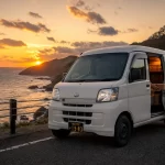 海岸の軽バン
